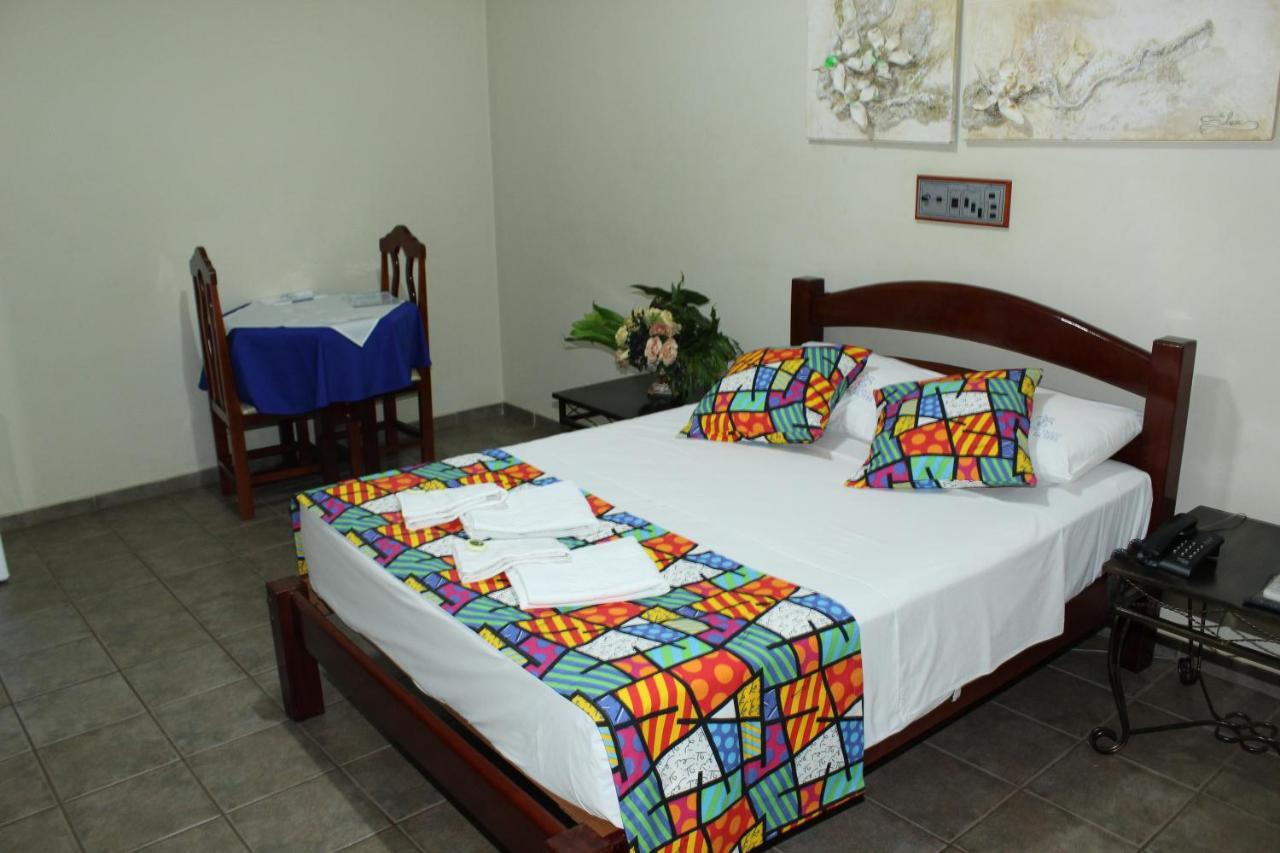 Grandes Lagos Park Hotel Jales Ngoại thất bức ảnh