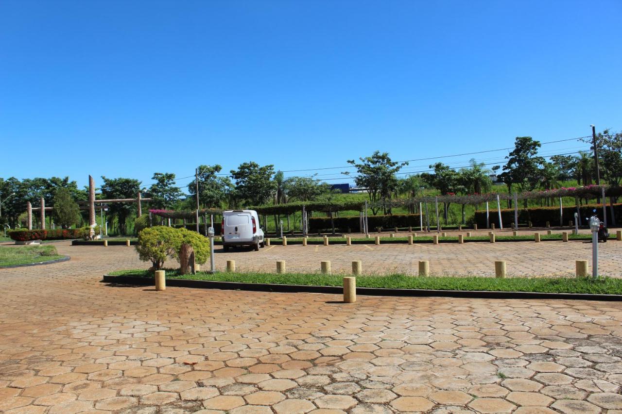 Grandes Lagos Park Hotel Jales Ngoại thất bức ảnh